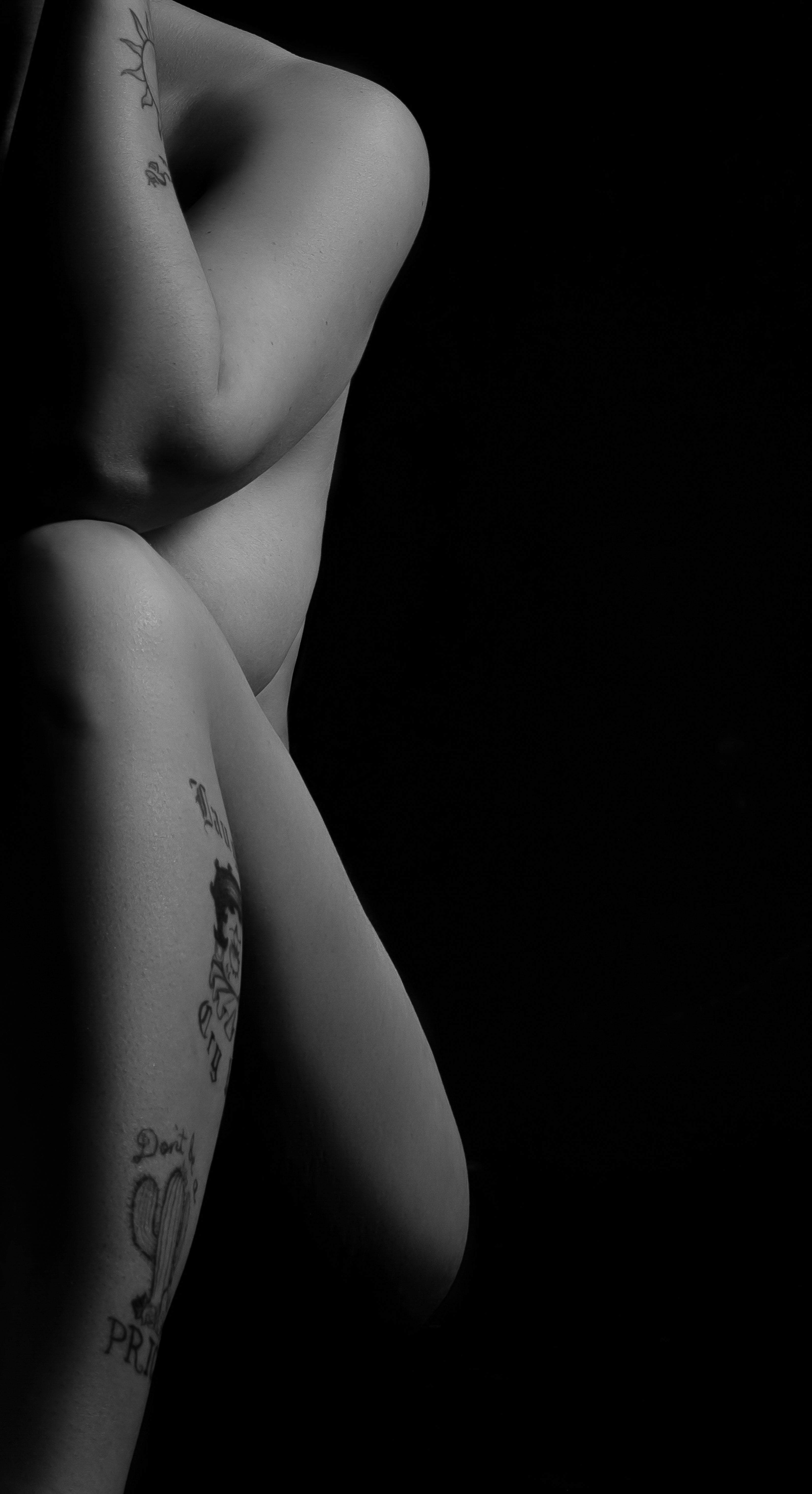 Fine Art Nude Print 027 { { NudeArtPrints-27 }}